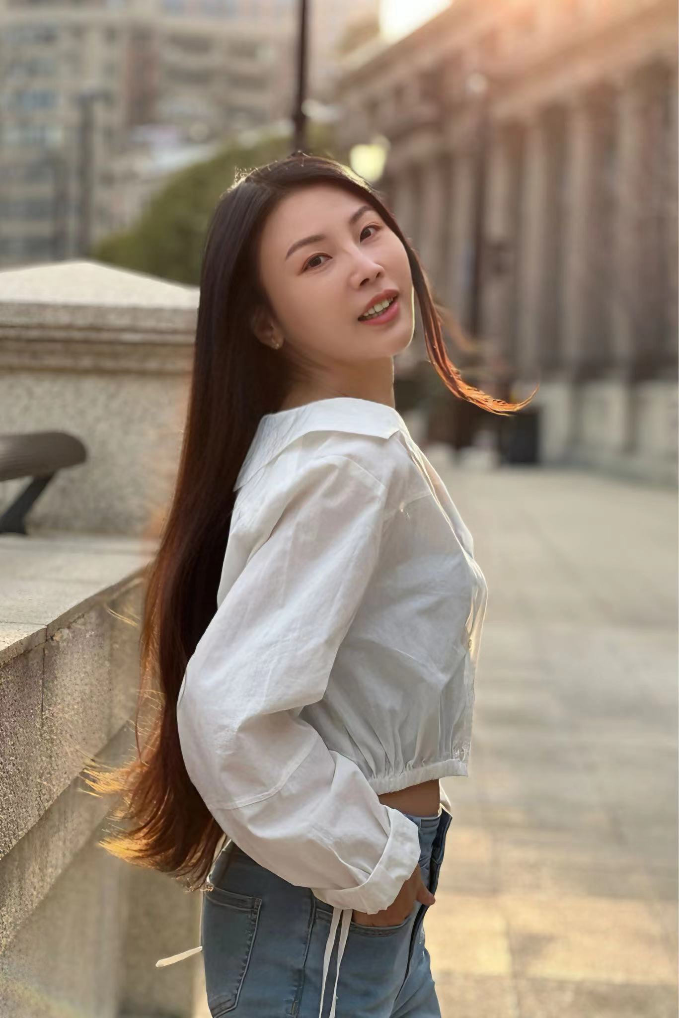 韓國設計翻領繫繩短襯衫